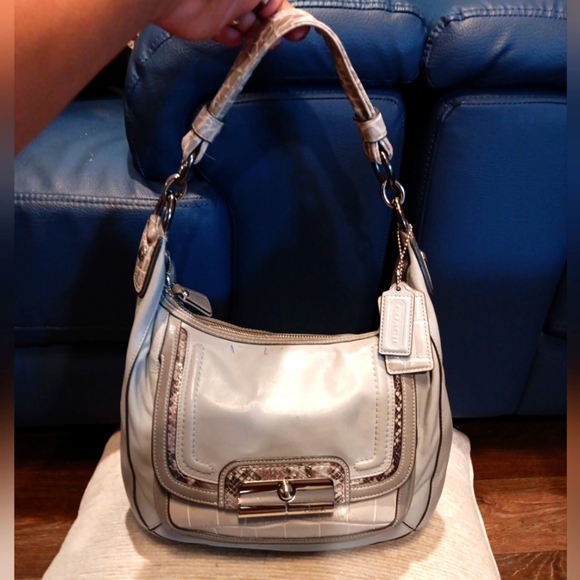 Coach Kristin White Gray Leather Snakeskin Detail Zipper Closure Shoulder Bag - Picture 1 of 9